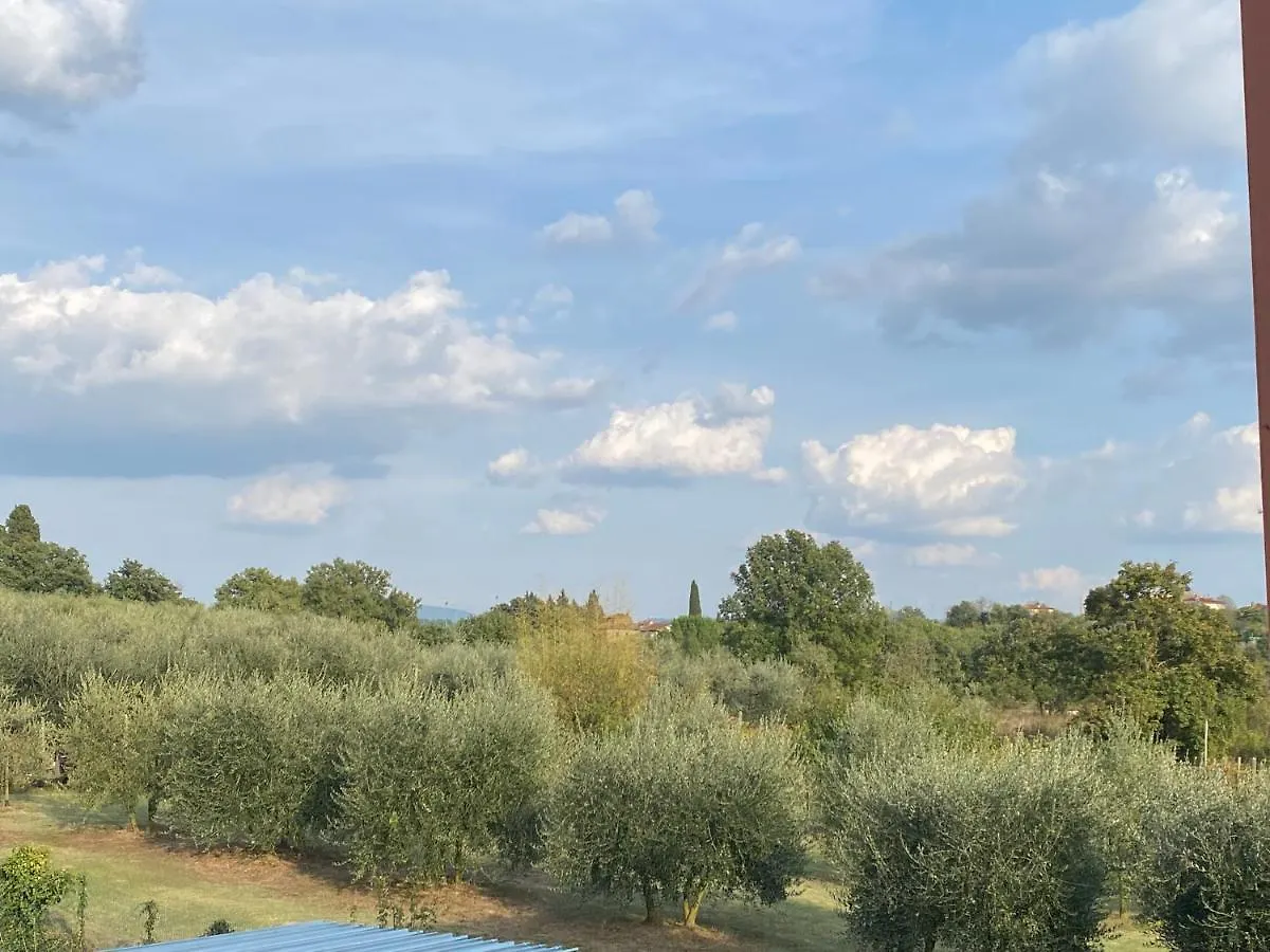 La Casa Dell'Artista Villa Battifolle-Ruscello-Poggiola 0*,  Italy